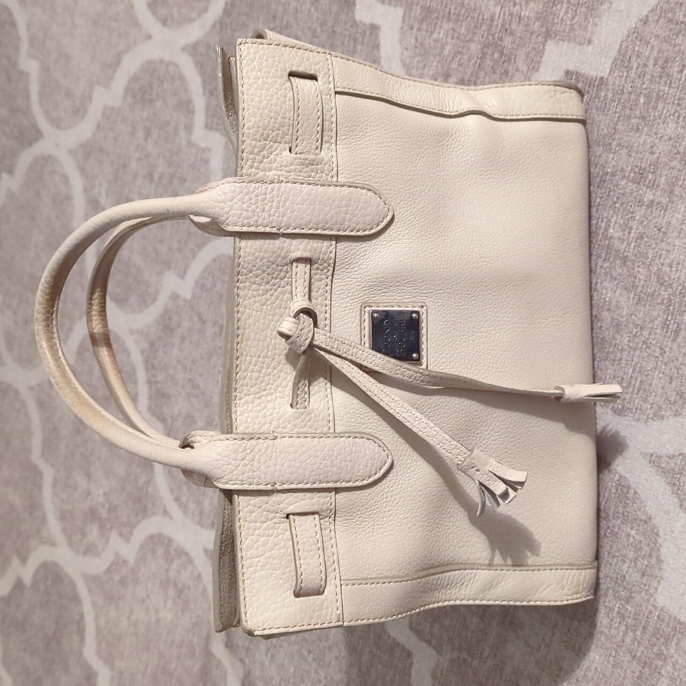 Vintage Y2K Dooney & Bourke Alto Tassel Tote in Bone Leather - Picture 2 of 7